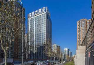 海南景区停车棚膜结构价格